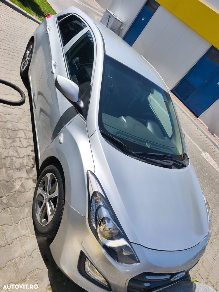 Hyundai i30 1.6 GDI Highway+ Aut. - 7