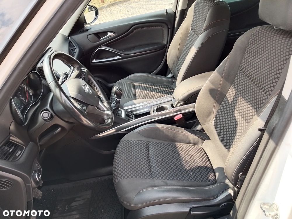 Opel Zafira Tourer 2.0 CDTI ecoFLEX Start/Stop Innovation - 10