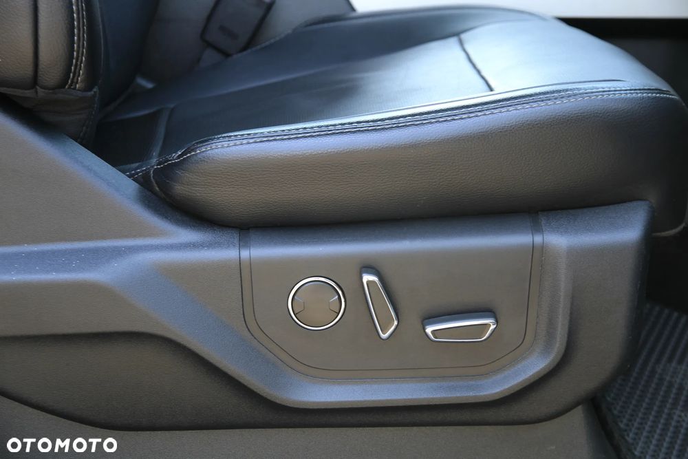 Ford F150 - 19