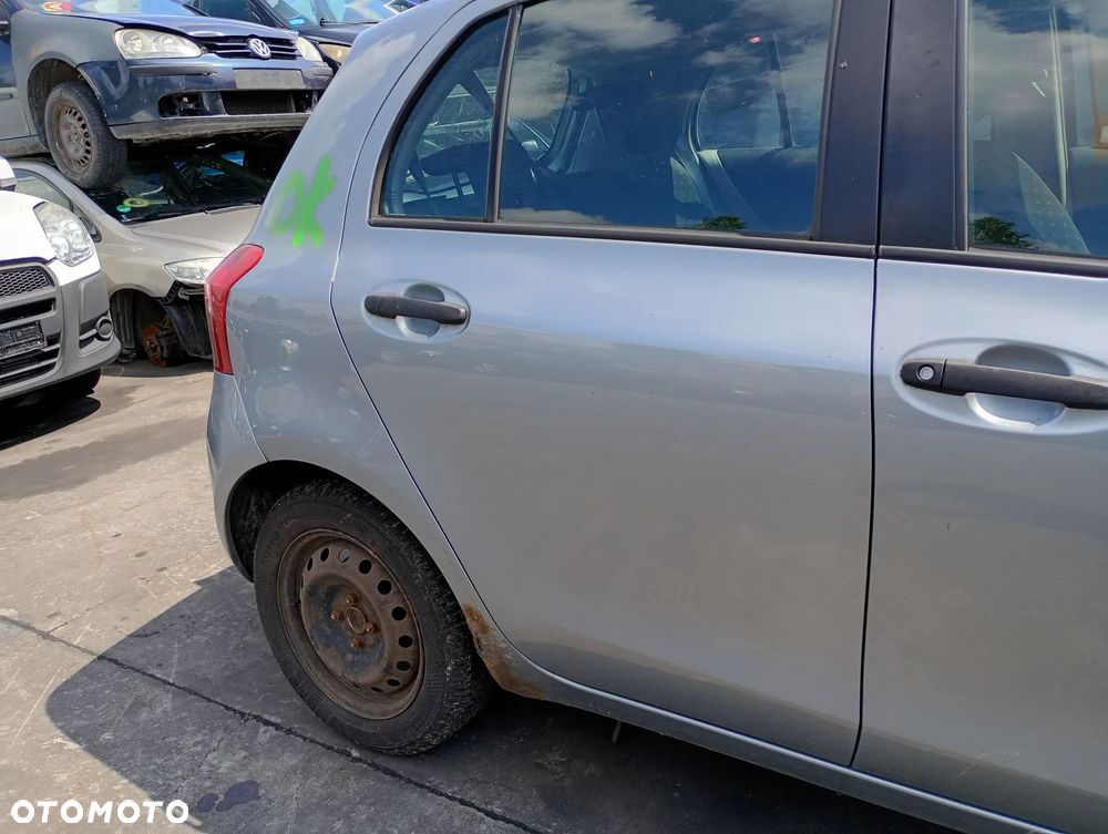TOYOTA YARIS II 05-09 2SZ-FE 1.3 16V OSLONA PRZECIWSŁONECZNA PRAWA LEWA DASZEK SŁONECZNIK - 11
