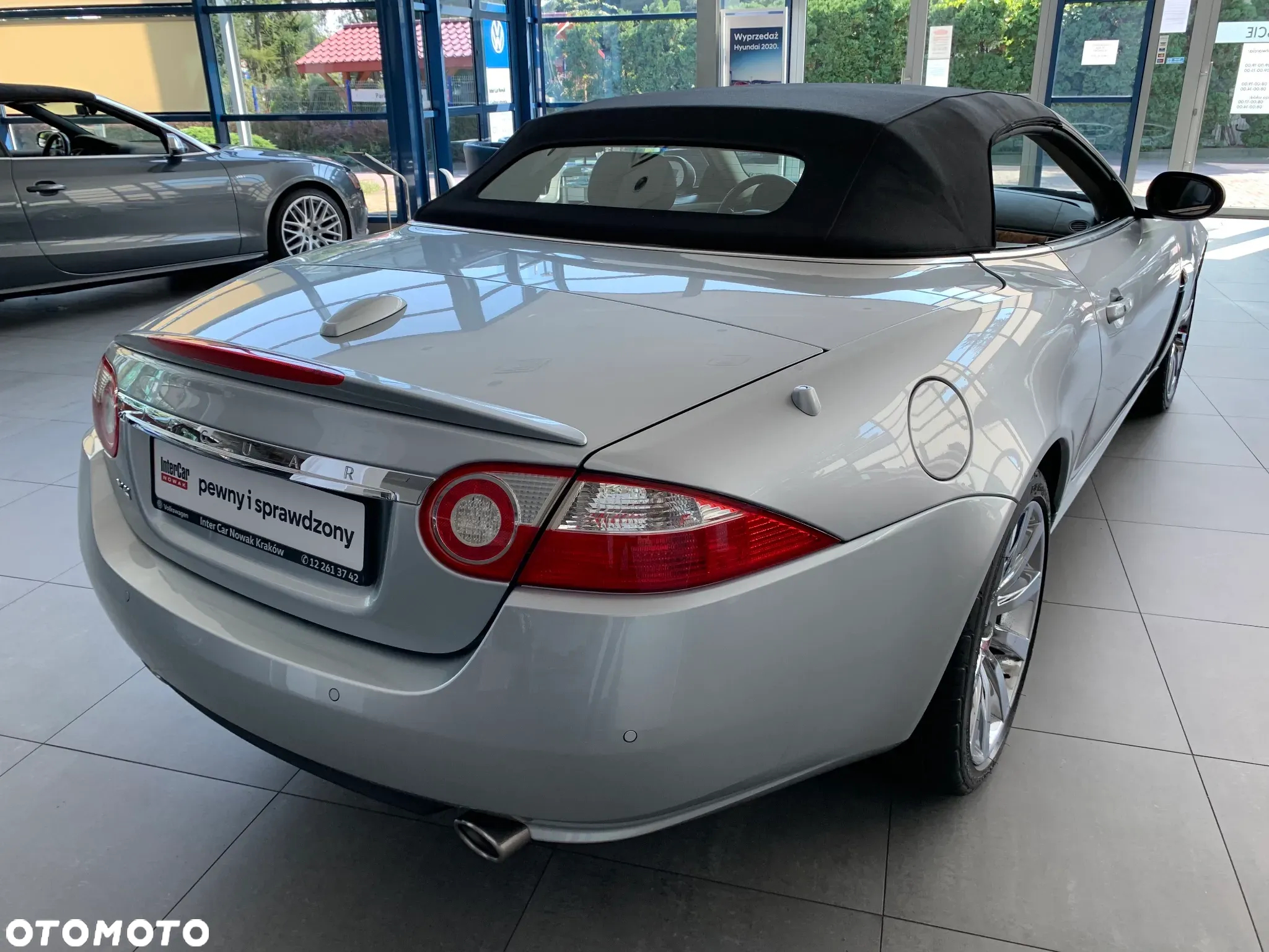 Jaguar XK 4.2 Coupe - 8