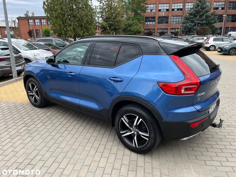 Volvo XC 40 T4 AWD R-Design - 7