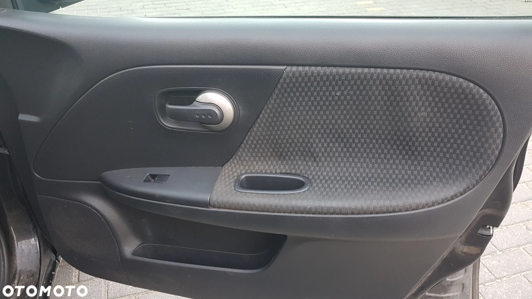 Nissan Note - 16