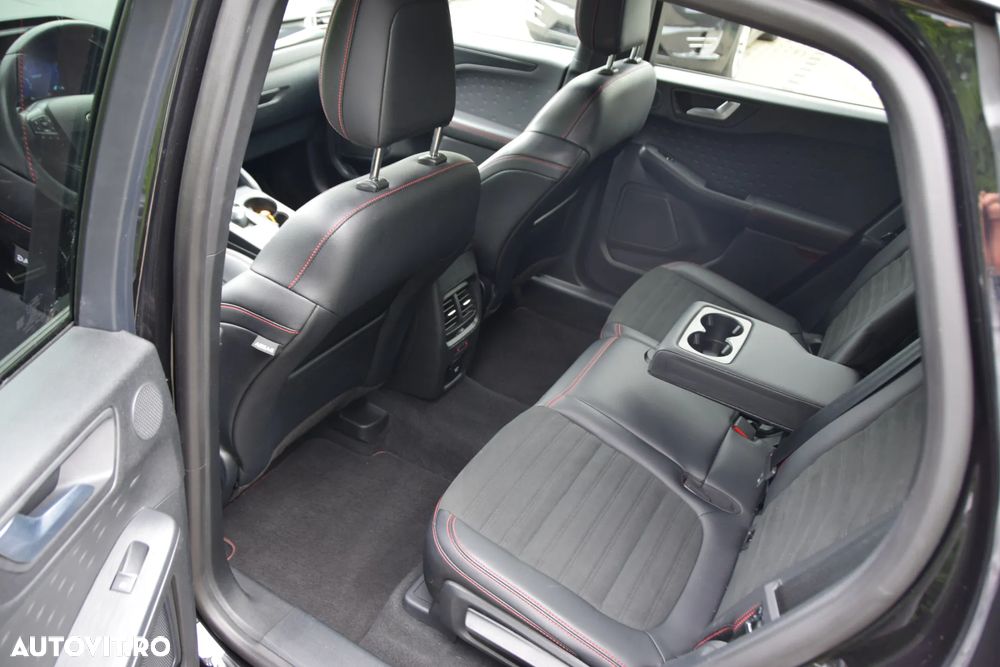 Ford Kuga 2.0 EcoBlue 4x4 Aut. ST-LINE - 14