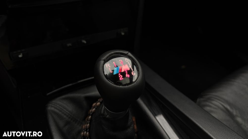 BMW Seria 5 525d - 20