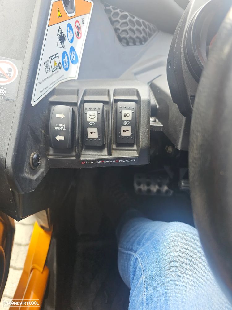 Bombardier CAN AM CAN AM Maverick X3 RC Turbo RR - 14