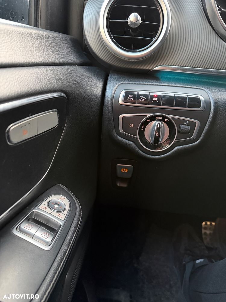 Mercedes-Benz V 250 d Extralang 4Matic 7G-TRONIC SCORE - 13