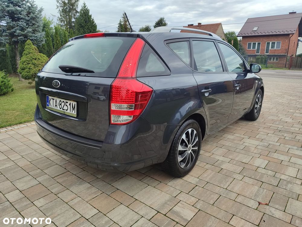 Kia Ceed 1.4 Comfort + - 3