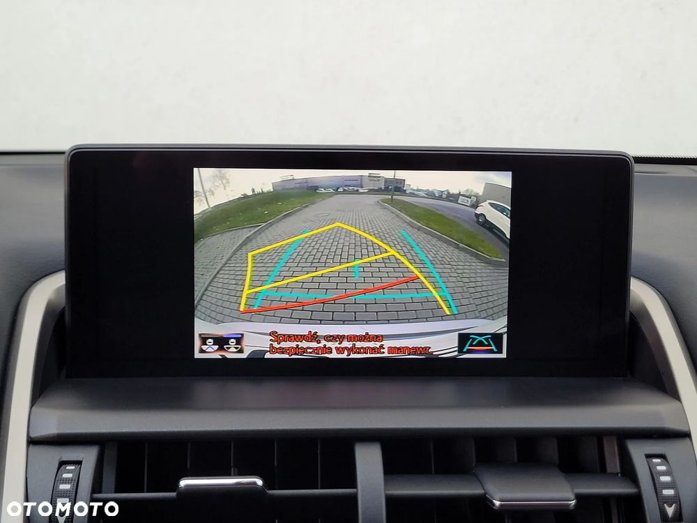 Lexus NX 300h F Impression AWD - 18