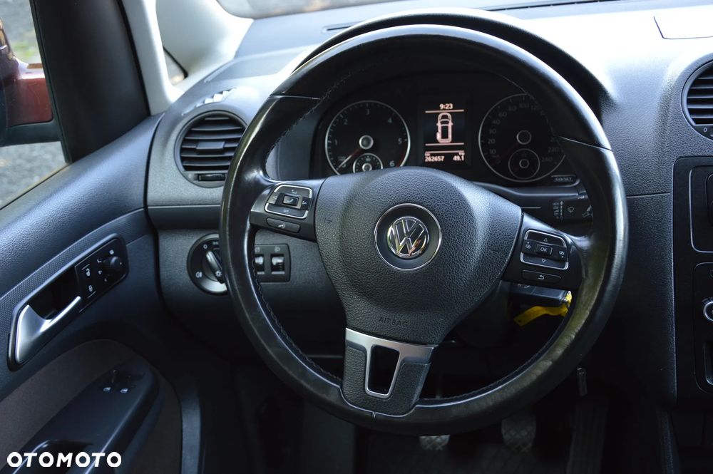 Volkswagen Caddy - 31