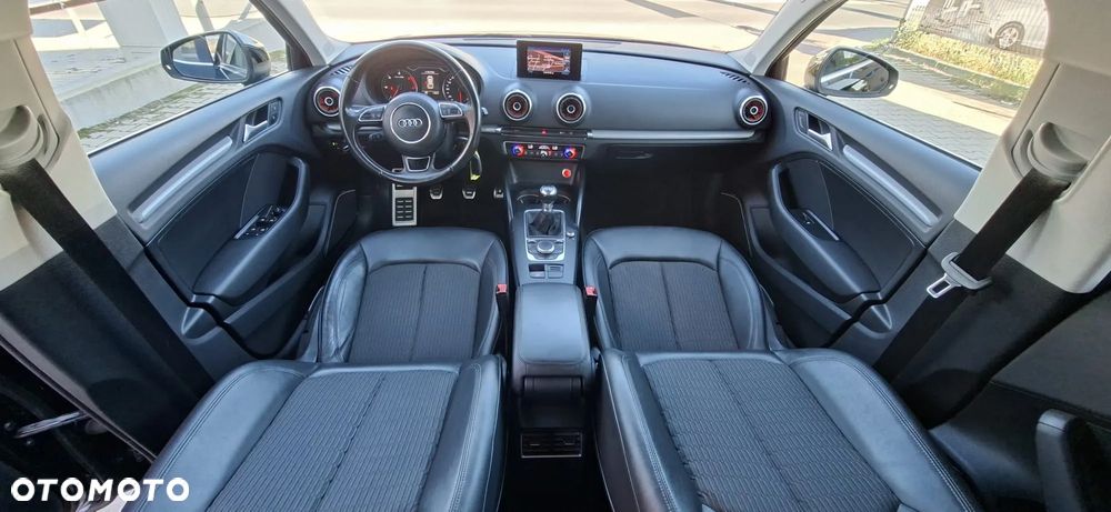 Audi A3 Sportback 2.0 TDI design - 10