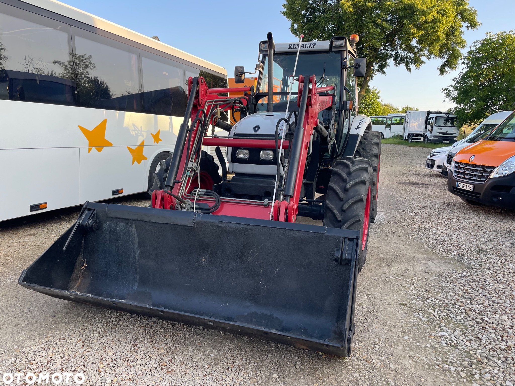 Renault ERGOS 100  TUR ŁYŻKA DZIELONA  2 x WOW - 5