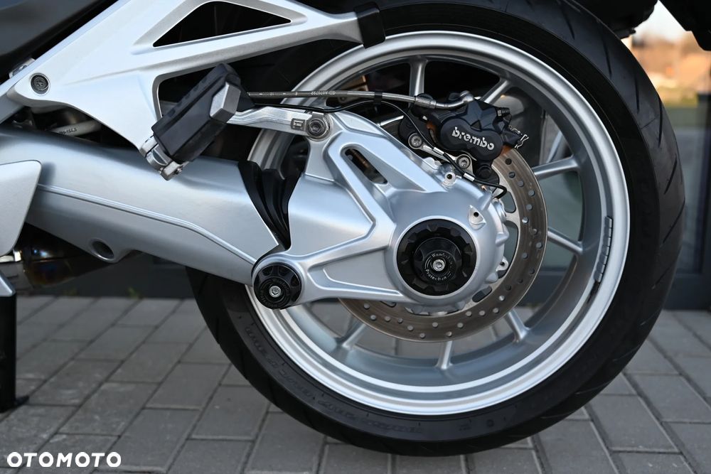 BMW RT - 25