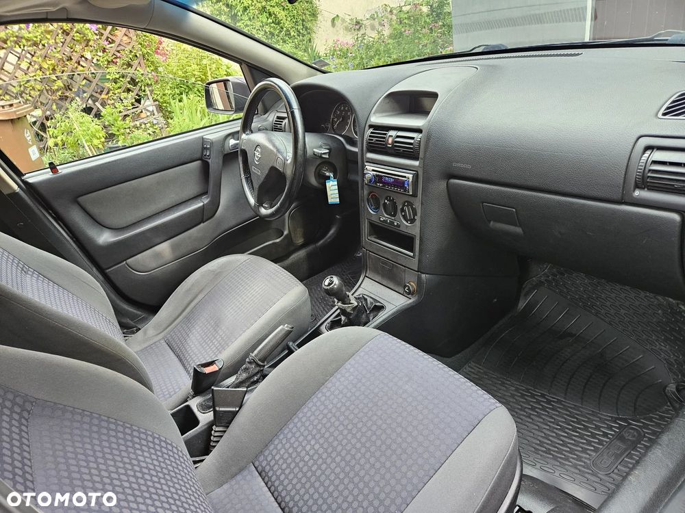 Opel Astra 1.6 16V Dream - 7