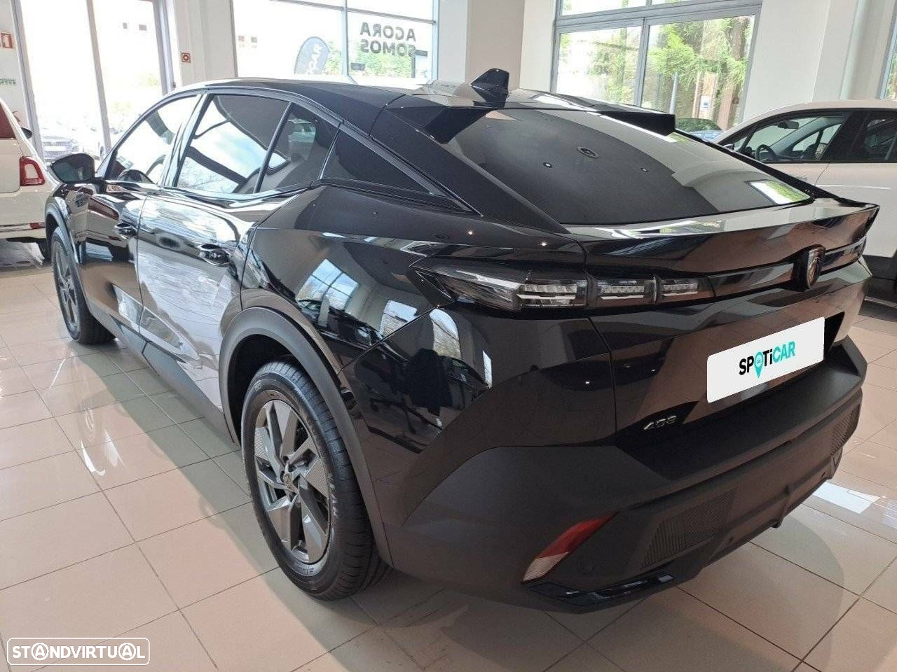 Peugeot 408 1.2 PureTech Allure EAT8 - 5