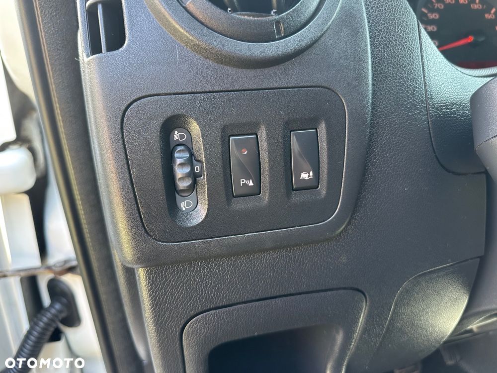 Renault Master 2.3dci 130ps 2017r L2H2 klima tempomat - 30