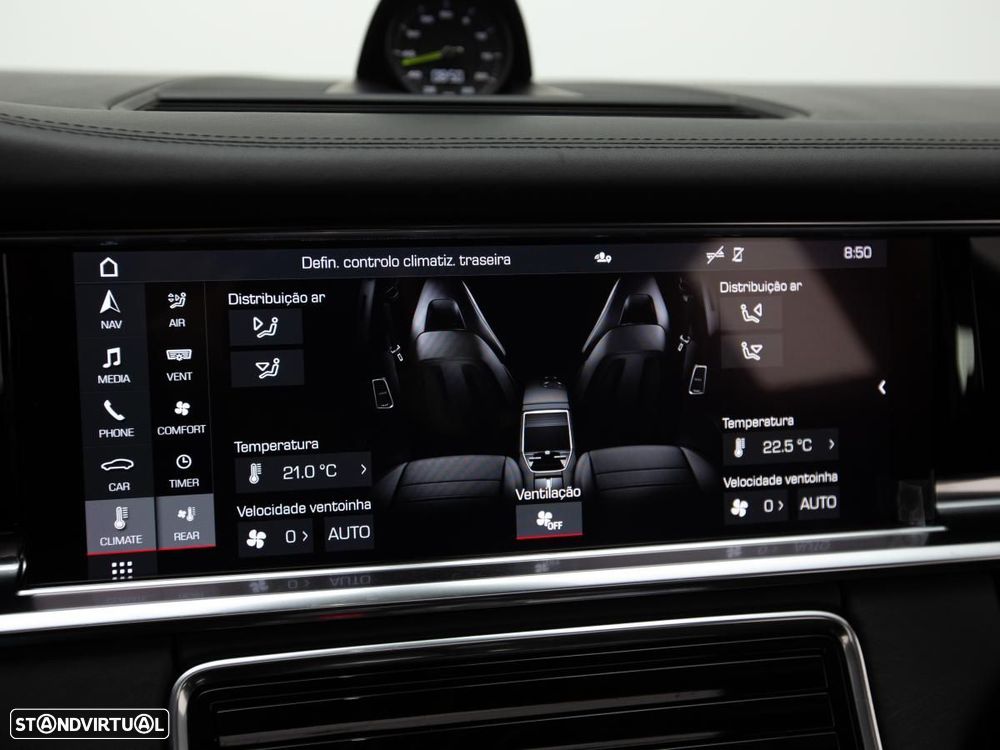 Porsche Panamera 4 E-Hybrid - 42