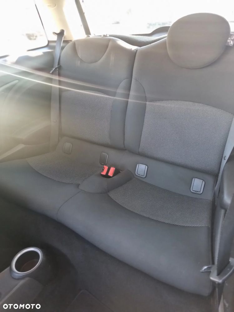 MINI ONE Standard - 17