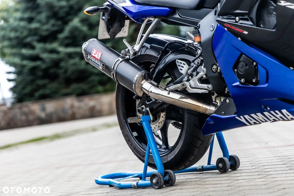 Yamaha R6 - 15