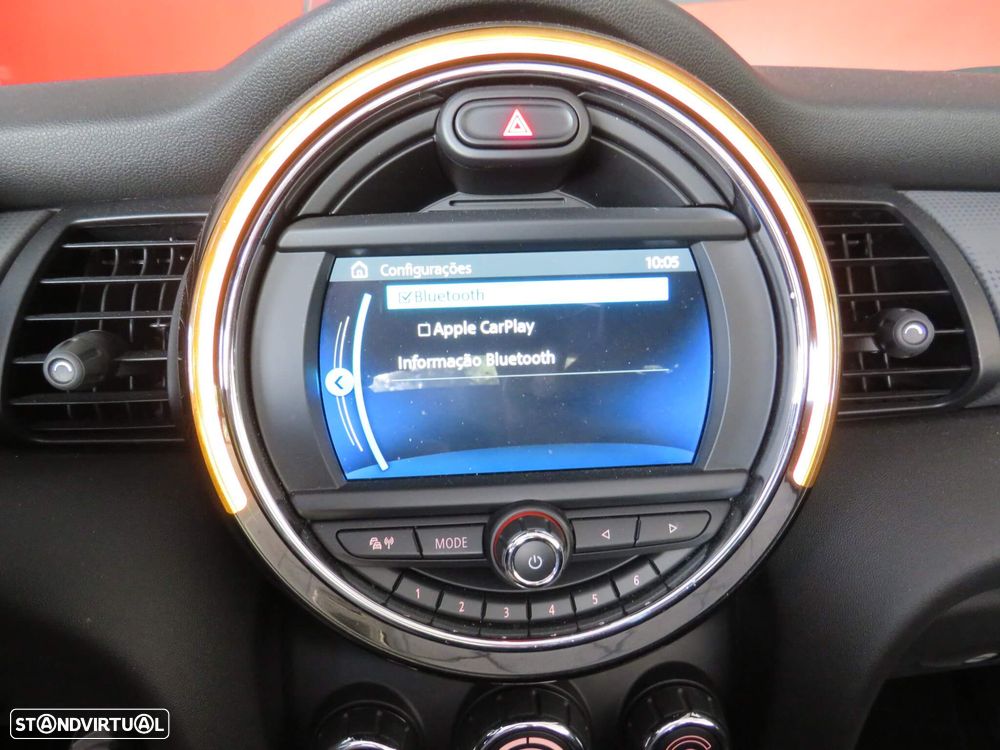 MINI Cabrio Cooper Premium Extra JCW Auto - 42