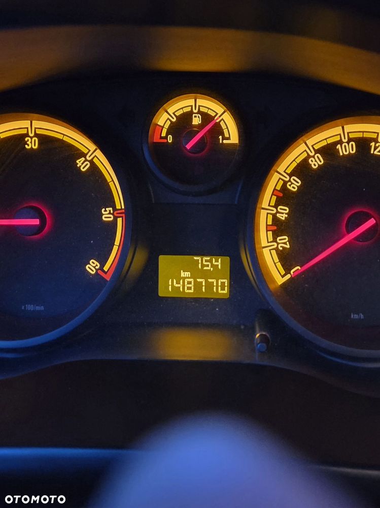 Opel Corsa - 3