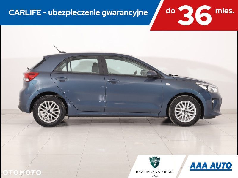 Kia Rio - 7