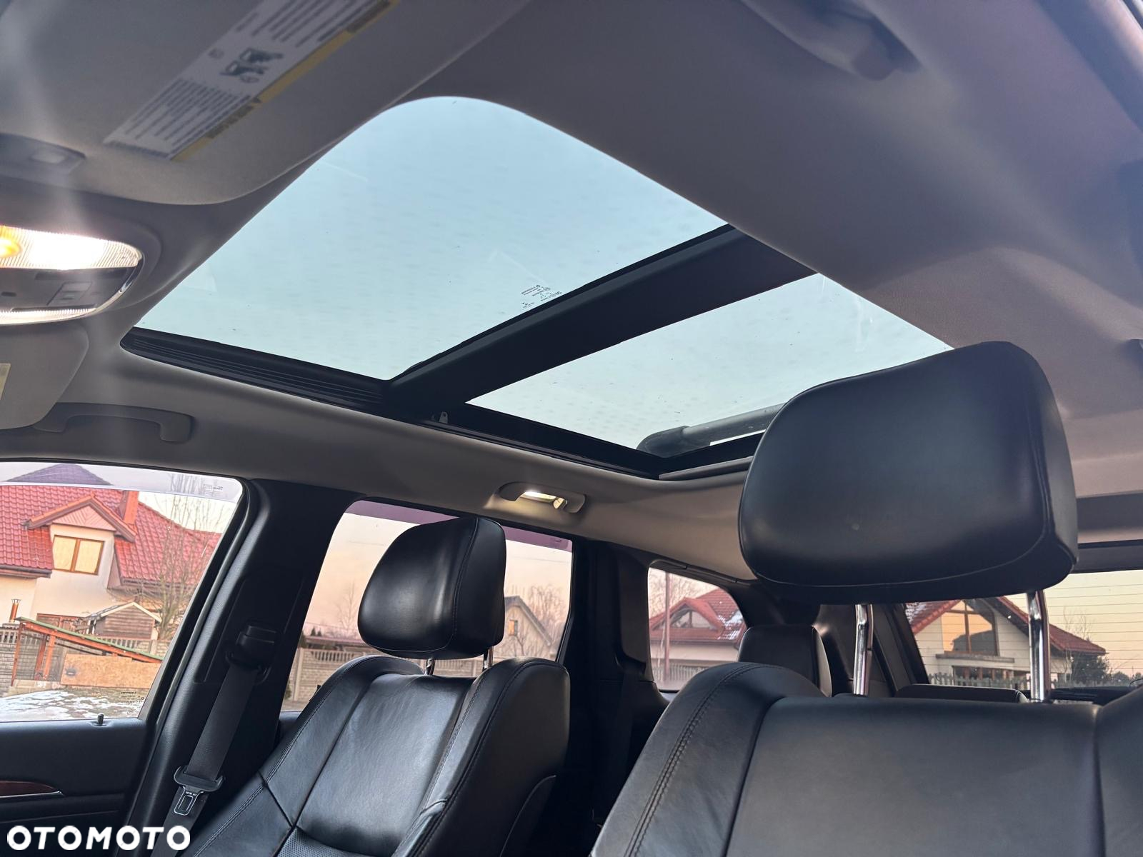 Jeep Grand Cherokee - 10
