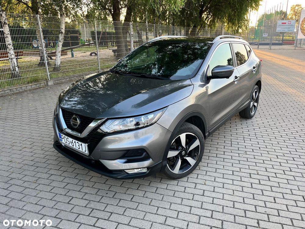 Nissan Qashqai - 1
