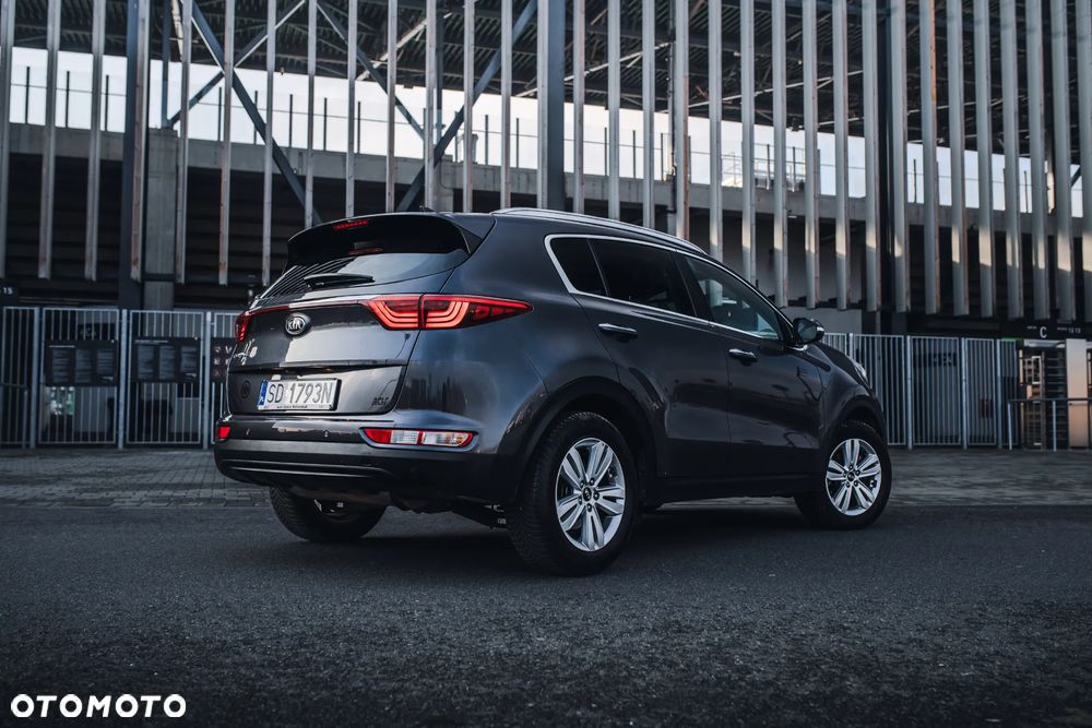 Kia Sportage 1.6 GDI 2WD ISG Dream-Team Edition - 12