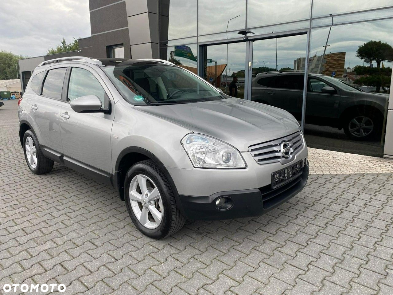 Nissan Qashqai+2 - 2