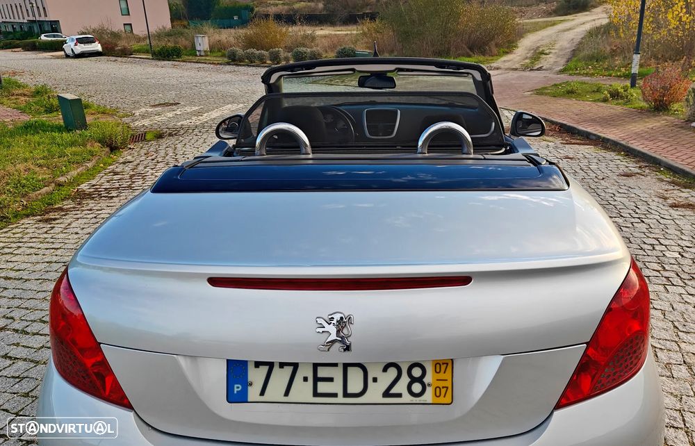 Peugeot 207 CC 1.6 HDi FAP Sport - 9