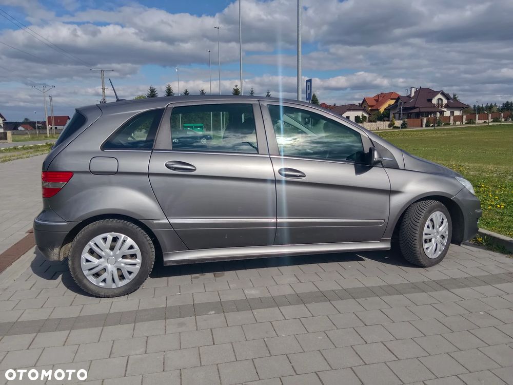 Mercedes-Benz Klasa B 160 BlueEFFICIENCY SPORT EDITION - 7