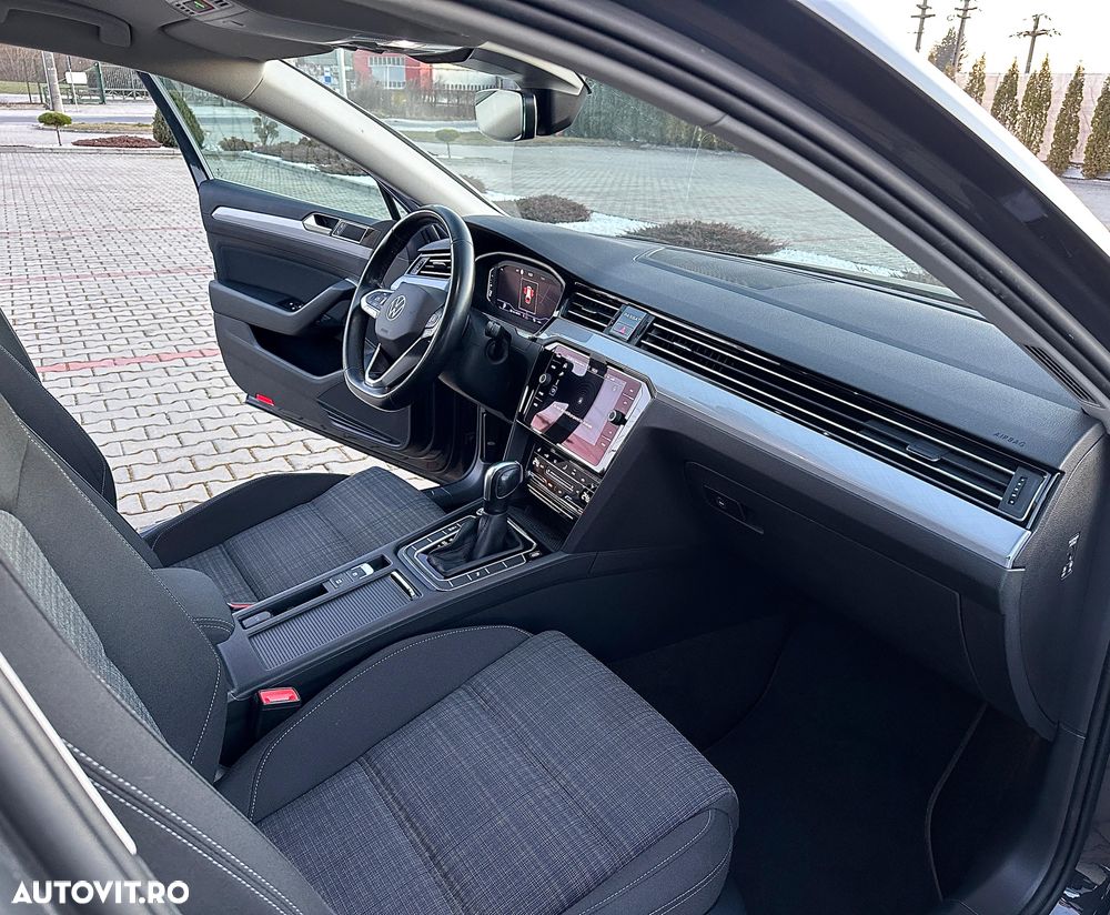 Volkswagen Passat 2.0 TDI DSG Comfortline - 6