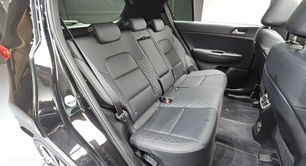 Kia Sportage - 18