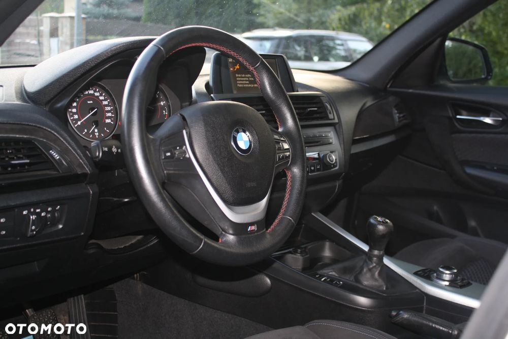 BMW Seria 1 114i Sport Line - 18
