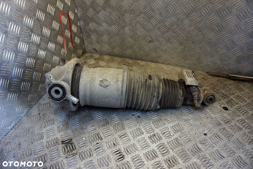 AMORTYZATOR TYŁ TOUAREG I 7L  7L6512021AG LEWY VOLKSWAGEN 2002-2010 - 2