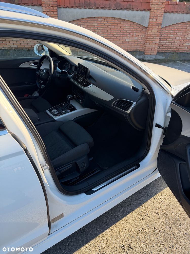 Audi A6 Avant 2.0 TDI quattro S tronic - 14
