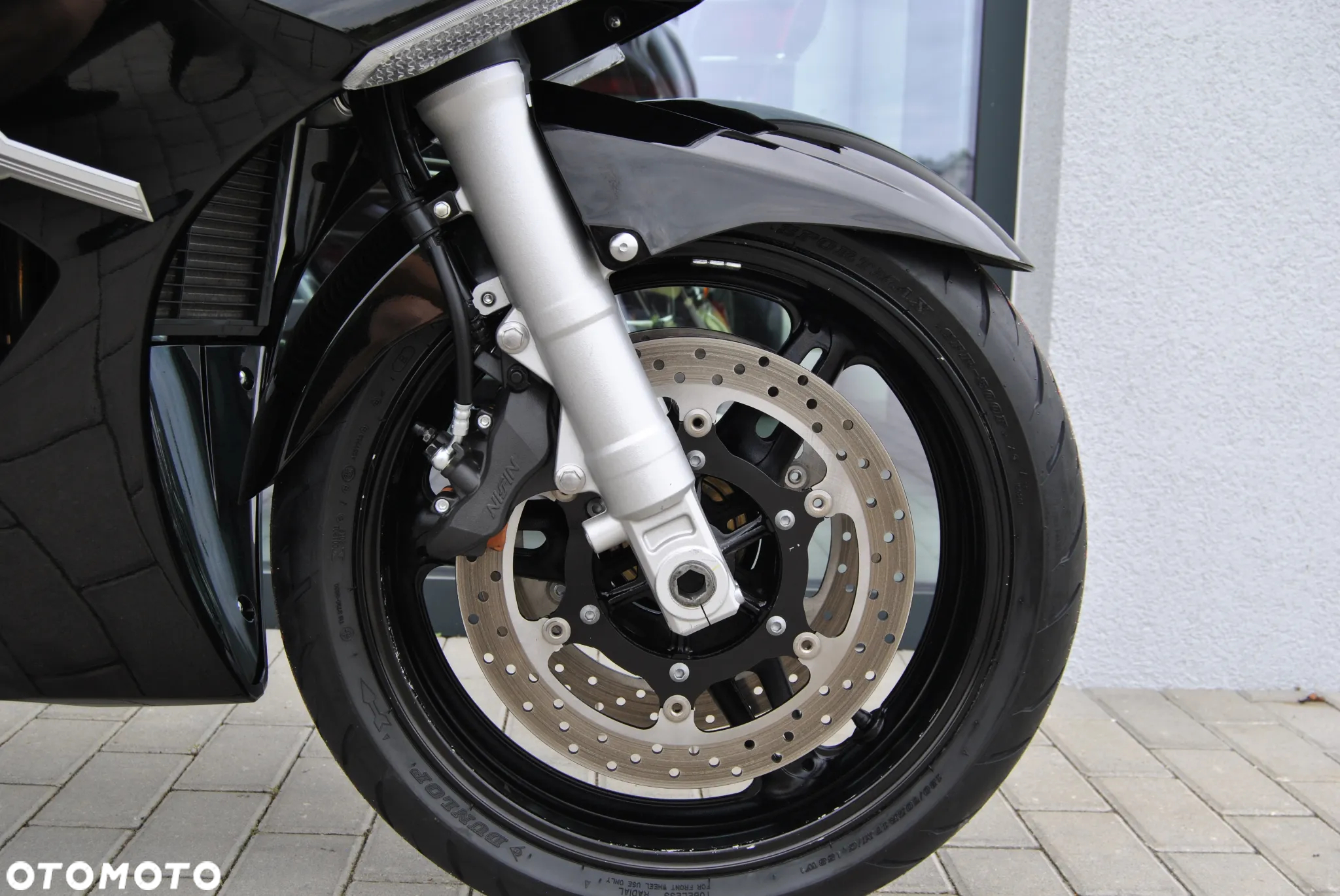 Yamaha FJR - 14
