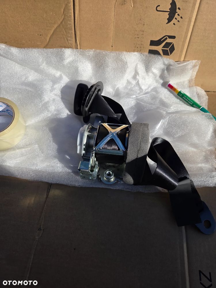 Pas bezpieczeństwa prawy przód przedni Citroen C4 Cactus 98009730XX 34142151 - 6