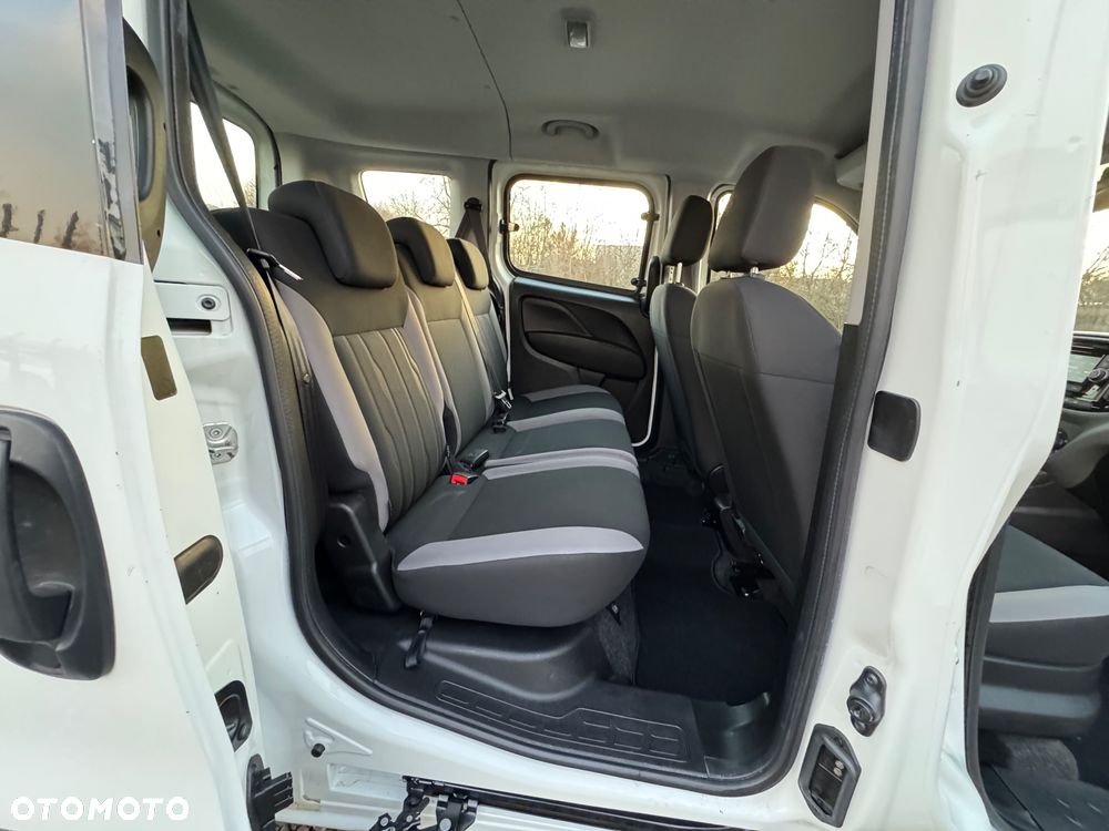 Fiat Doblo 1.6 16V Multijet Start&Stopp Lounge - 24
