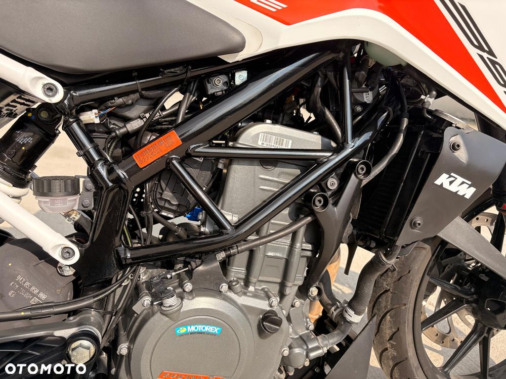 KTM Duke - 8