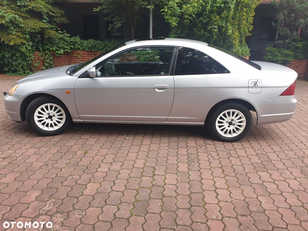 Honda Civic 1.7 ES - 3
