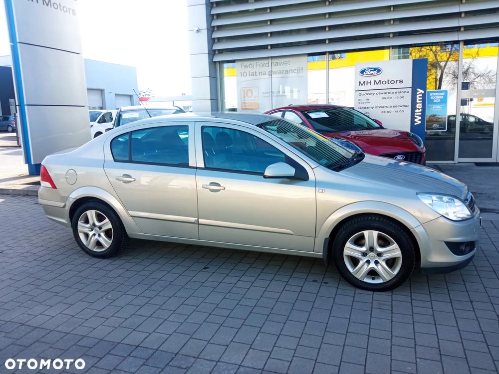 Opel Astra 1.6 Enjoy - 6