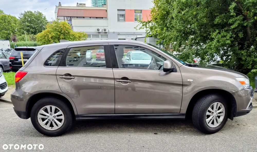 Mitsubishi ASX 1.6 Instyle - 1