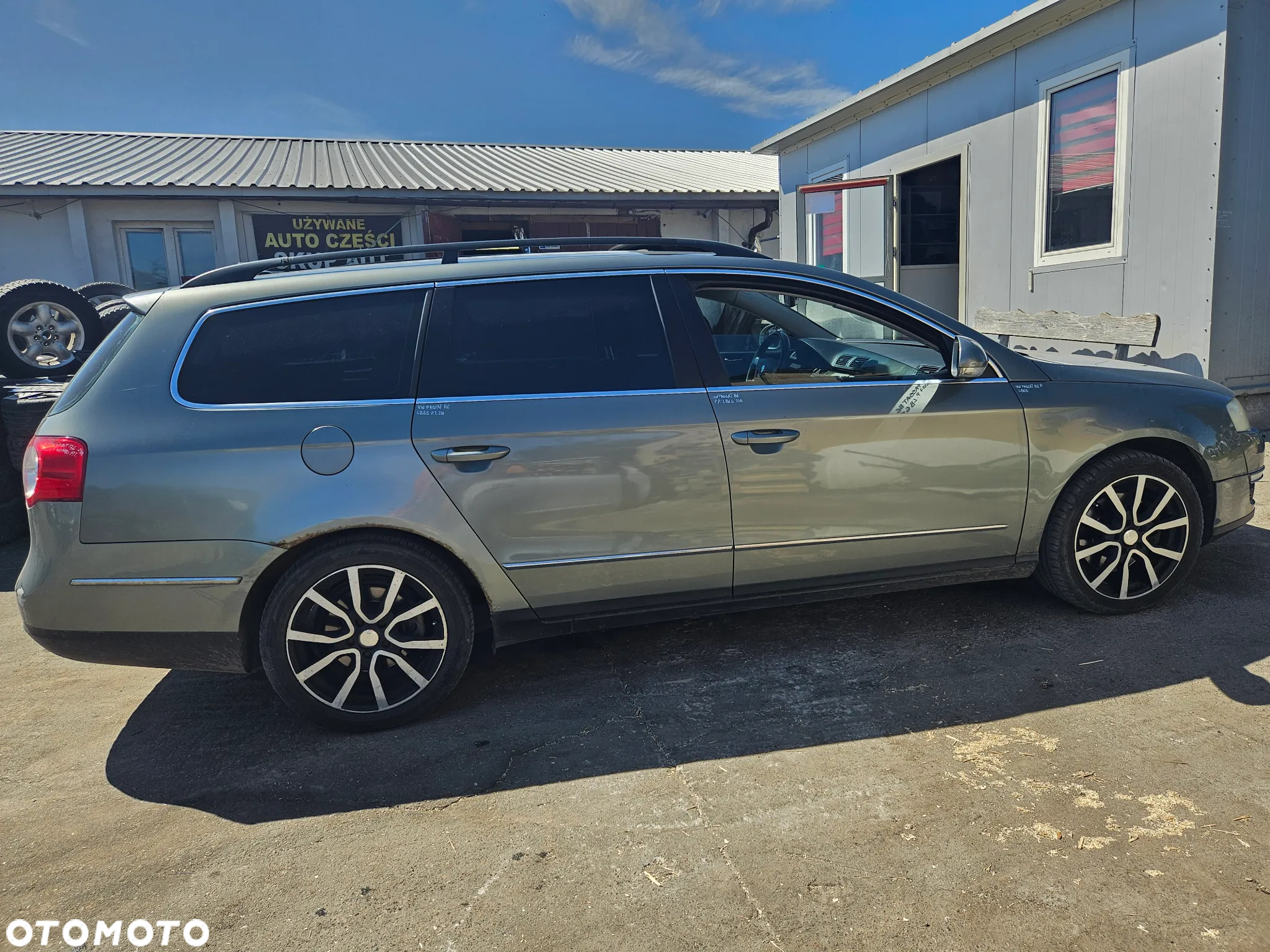 VW PASSAT B6 LAMPA LEWY PRZÓD LEWA PRZEDNIA - 12