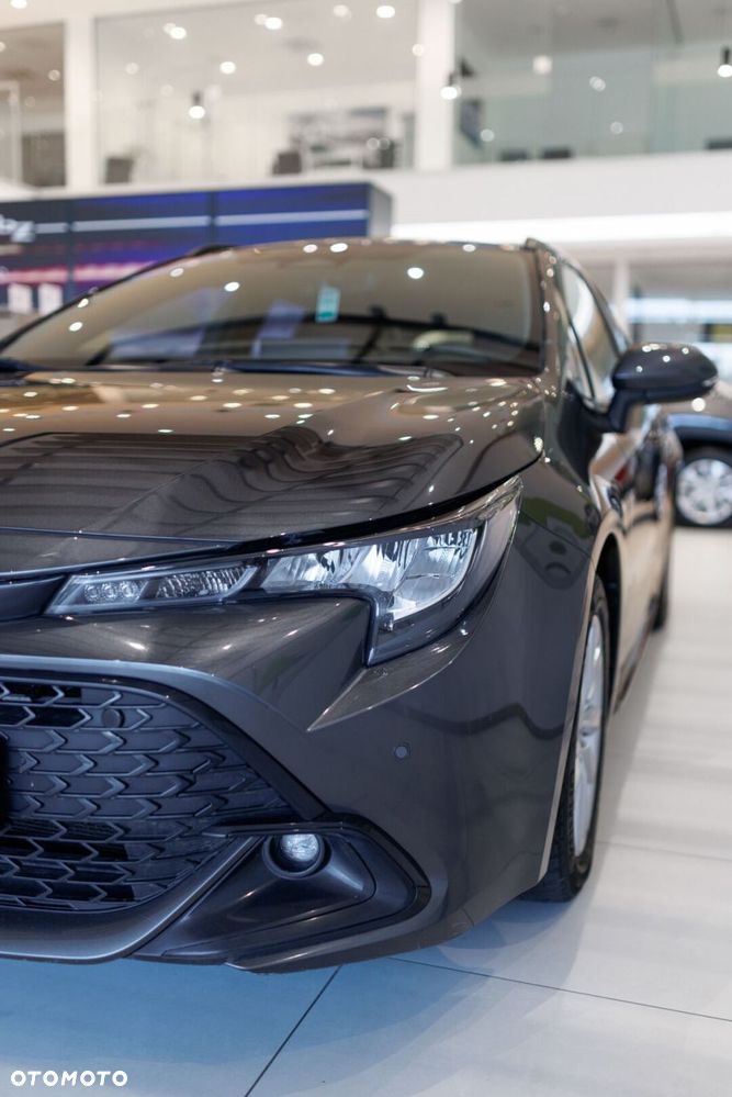 Toyota Corolla 1.8 Hybrid Comfort - 14