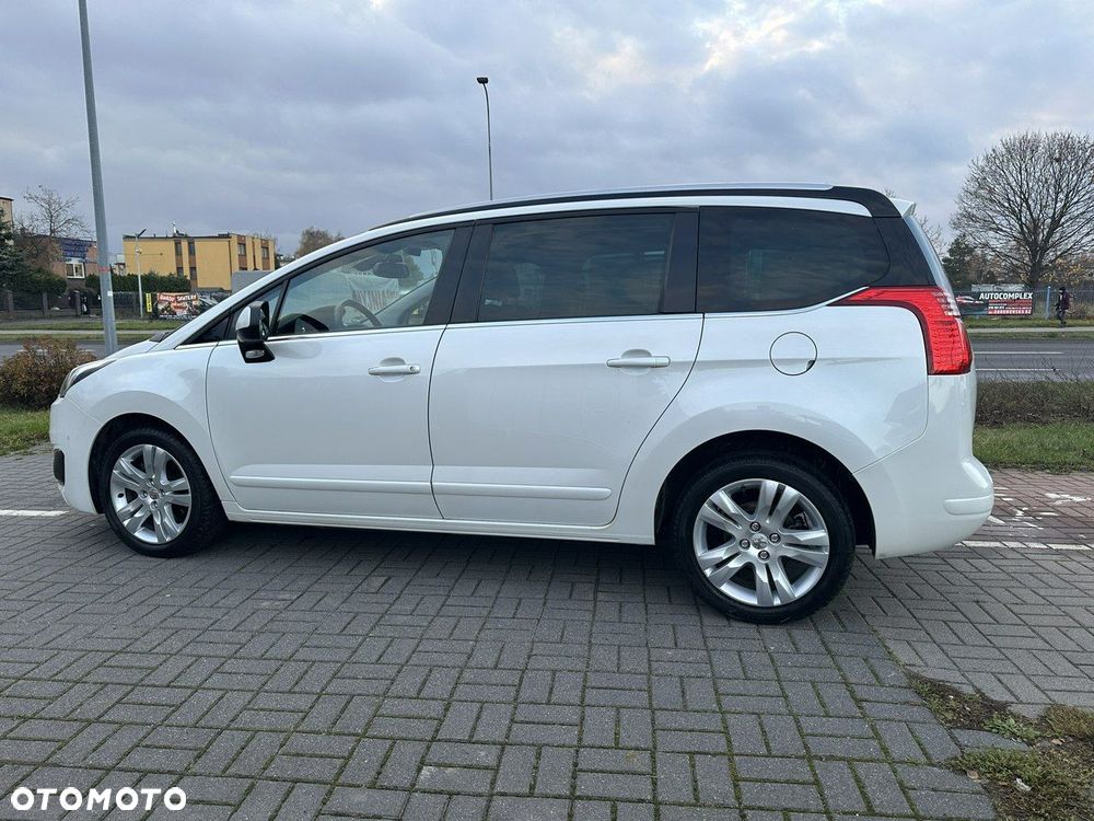 Peugeot 5008 2.0 HDi Allure 7os - 13