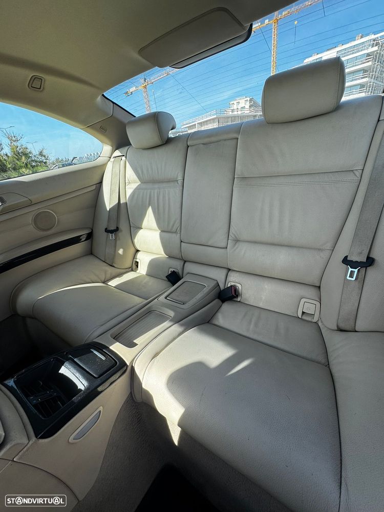 BMW 320 d Coupe - 9