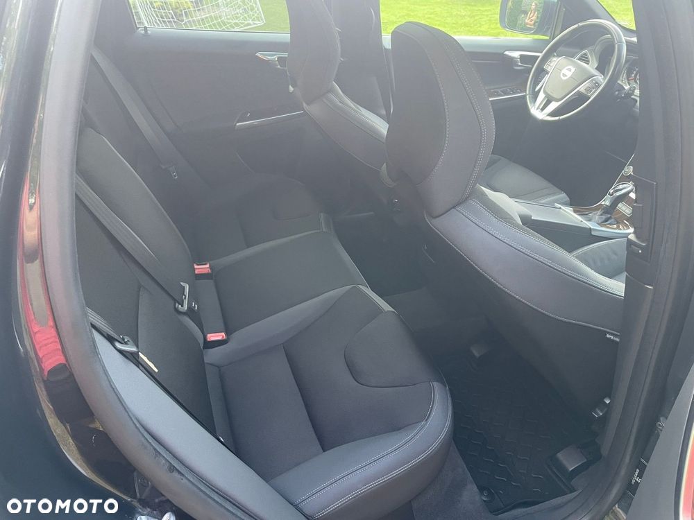 Volvo XC 60 - 2