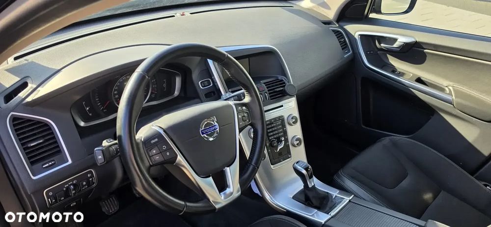 Volvo XC 60 D3 Drive-E Kinetic - 11